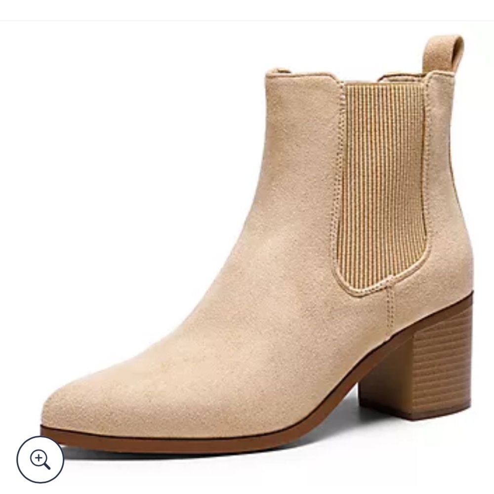 Dream Pairs Tan Ankle Boots Size 5